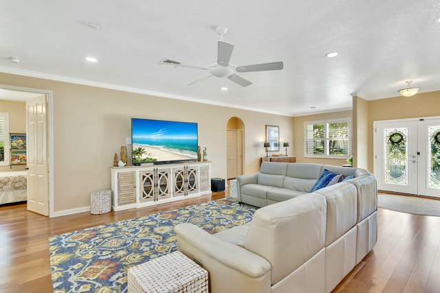 Listing photo 2 for 736 Hampton Woods Ln SW, Vero Beach FL 32962