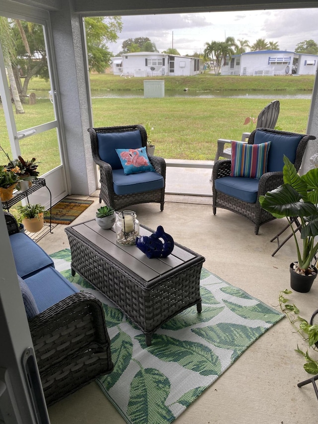 view of sunroom / solarium