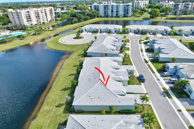 bird's eye view featuring a water view