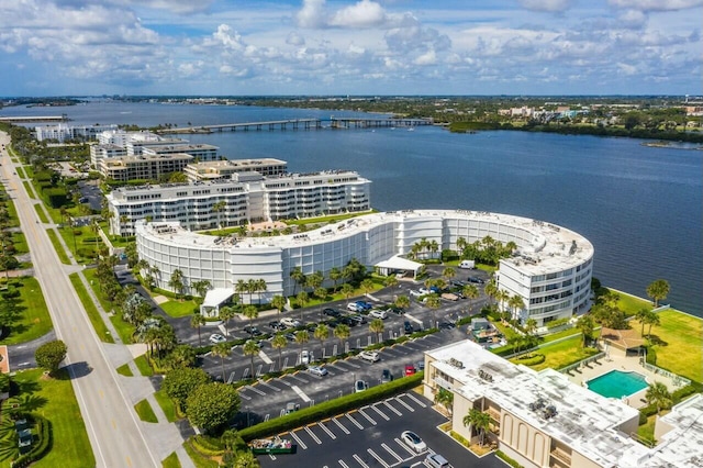 bird's eye view featuring a water view