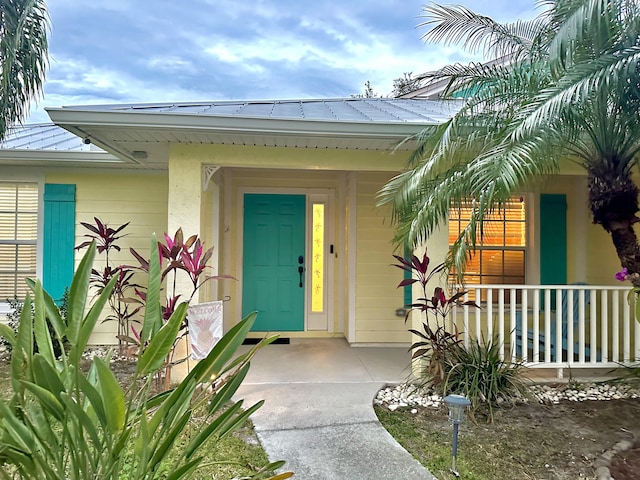 view of doorway to property