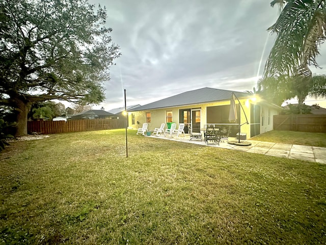 view of yard with a patio