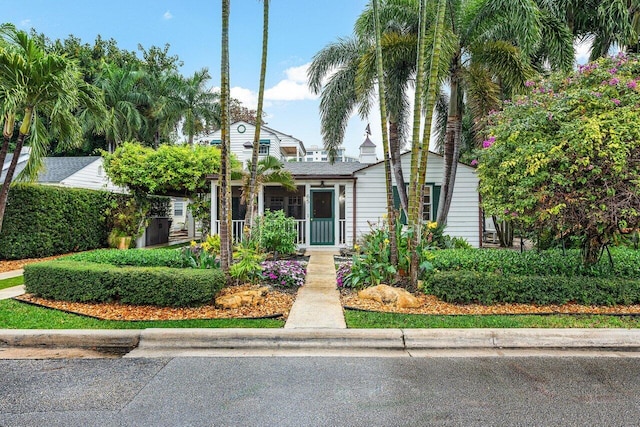 view of front of house