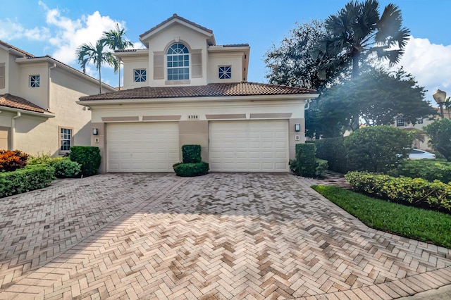 view of front of house featuring a garage