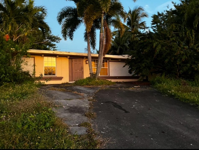 view of front of home