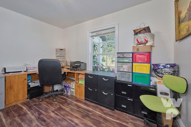 office with a textured ceiling