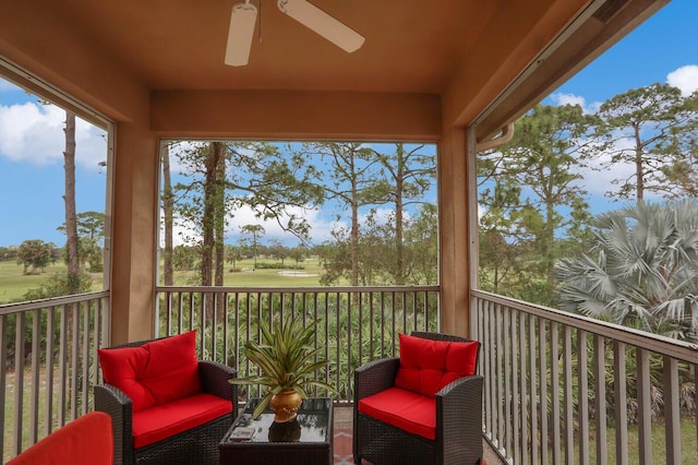 sunroom / solarium with ceiling fan