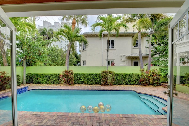 view of swimming pool