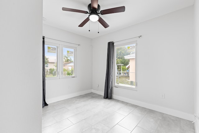 empty room with ceiling fan