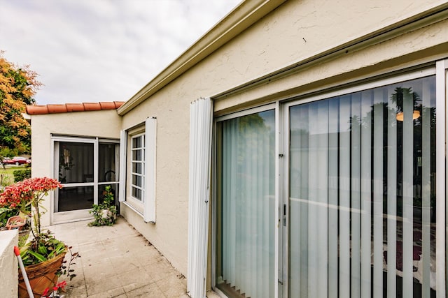 exterior space featuring a patio