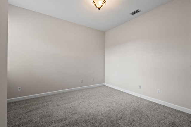 empty room featuring carpet