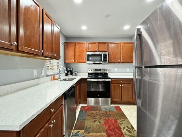 unfurnished bedroom with a closet and ceiling fan