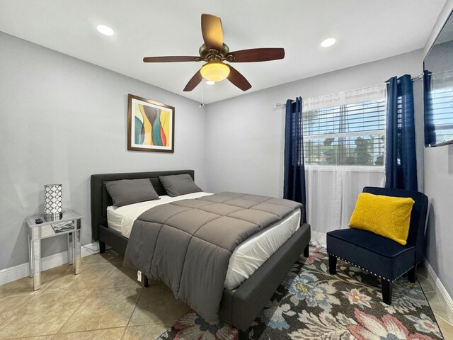 unfurnished room featuring light tile patterned floors