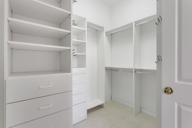 921 Osceola Dr Unit 11, Boca Raton, FL 33432 - spacious closet with light floors