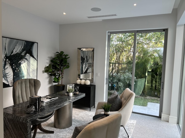 office with baseboards, visible vents, and recessed lighting