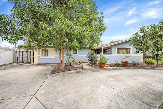 602 SE 6th Ave, Deerfield Beach, FL 33441 - view of front facade