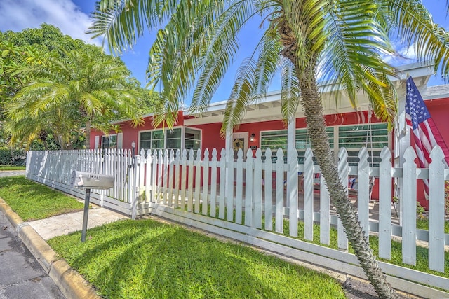 view of front of home