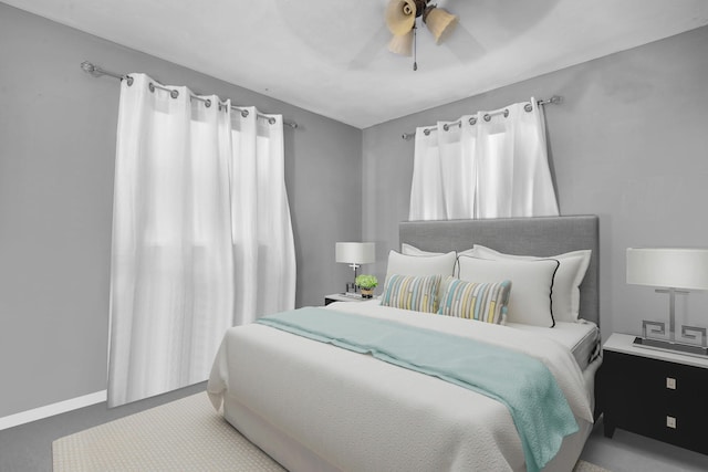 bedroom featuring ceiling fan