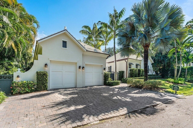 view of front of home featuring a garage