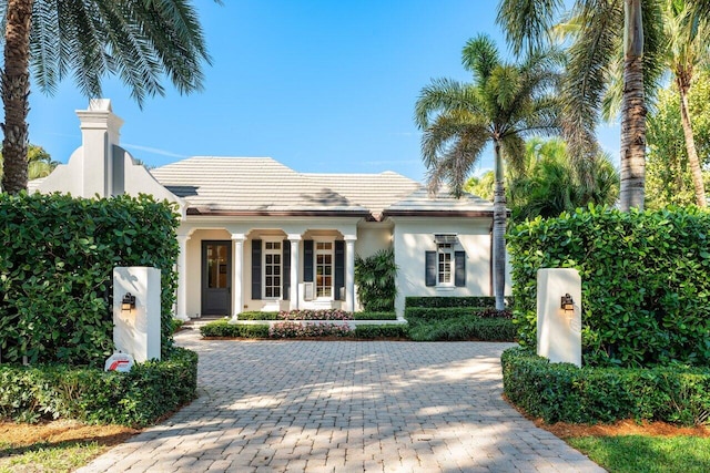 view of mediterranean / spanish-style home