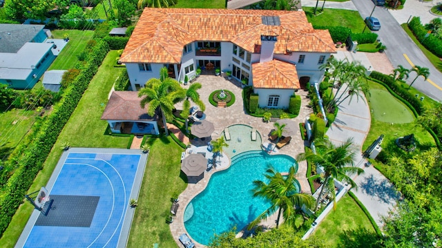 birds eye view of property