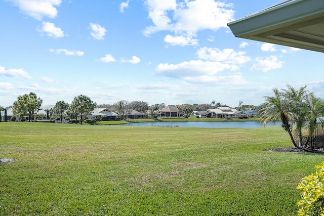 view of yard featuring a water view