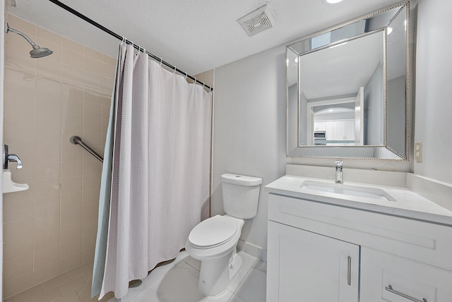 bathroom featuring vanity, curtained shower, and toilet