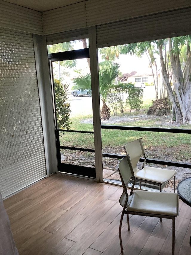 view of sunroom / solarium