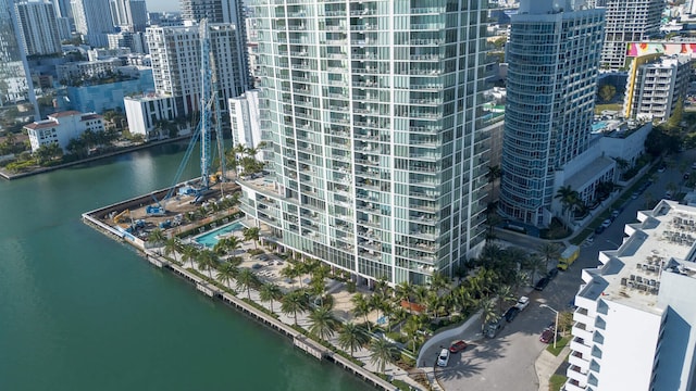 bird's eye view with a water view