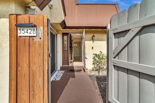 view of entrance to property