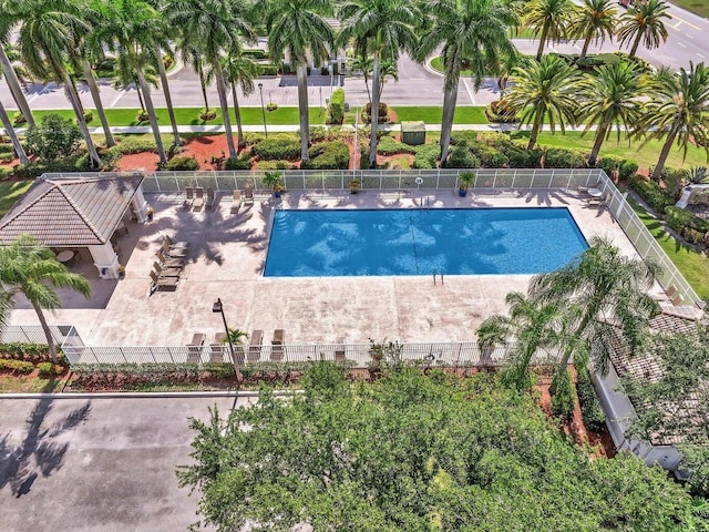 view of swimming pool featuring a patio