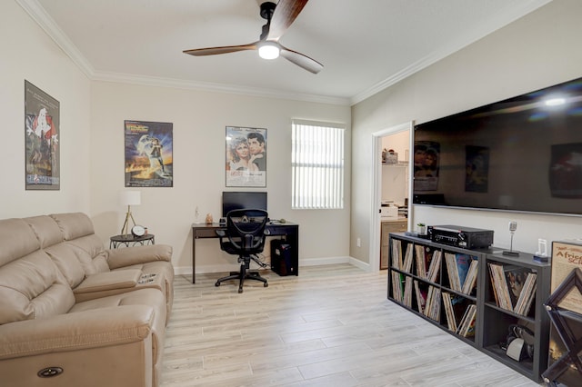 home office featuring crown molding, light hardwood / wood-style flooring, and ceiling fan