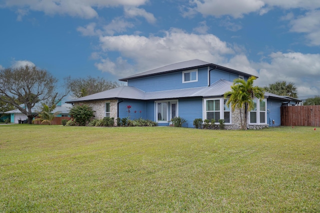 view of front of house with a front yard