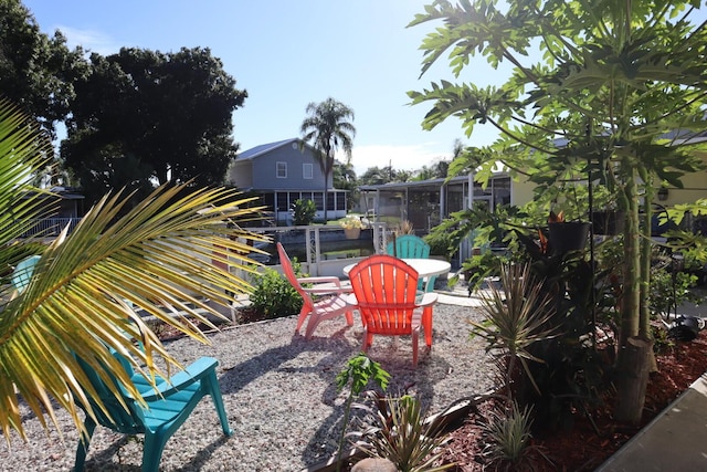 view of yard with a patio