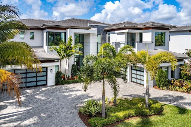 view of front of house with a garage