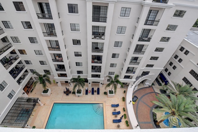 view of swimming pool featuring a patio