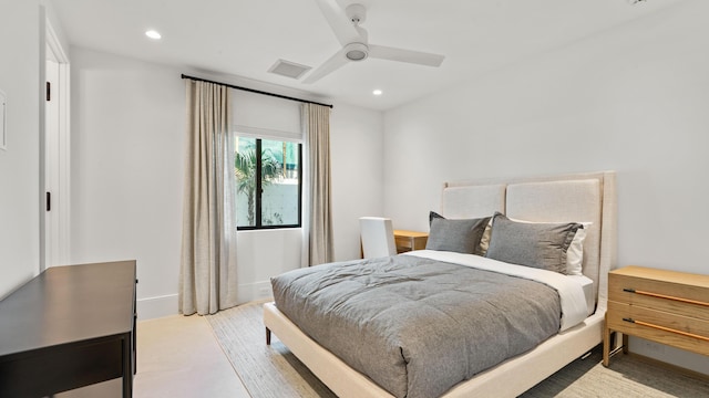 bedroom featuring ceiling fan