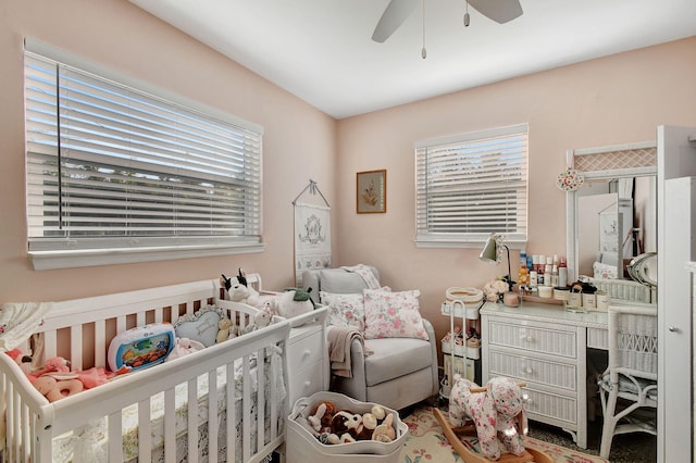 bedroom featuring ceiling fan