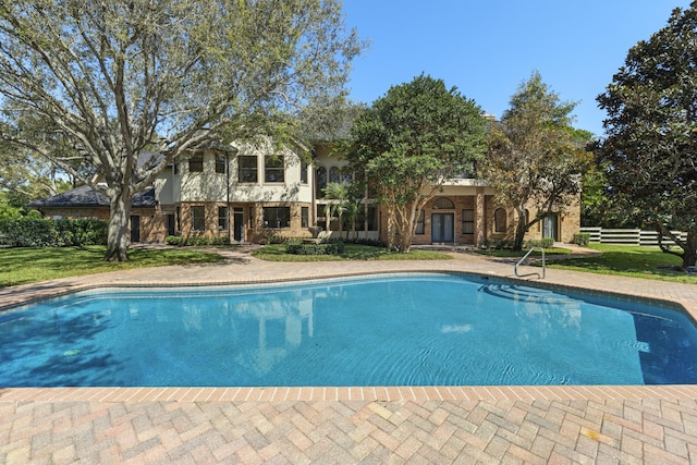 pool with fence