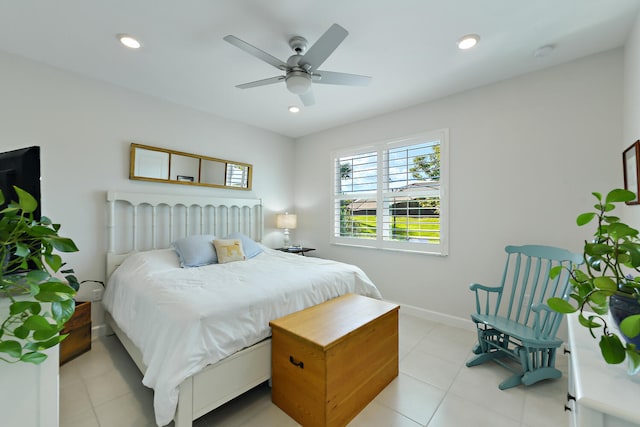 bedroom featuring ceiling fan