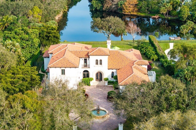 bird's eye view with a water view