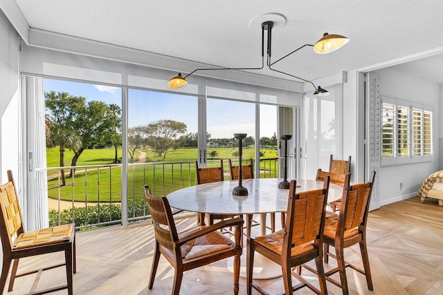 view of sunroom / solarium