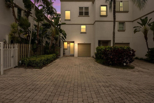 view of front facade with a garage