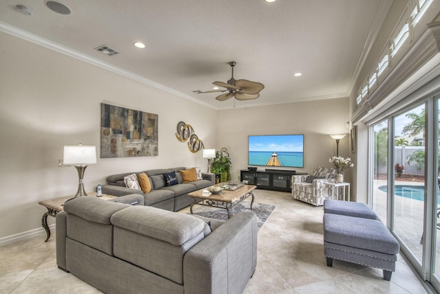 living area featuring recessed lighting, baseboards, visible vents, and ornamental molding