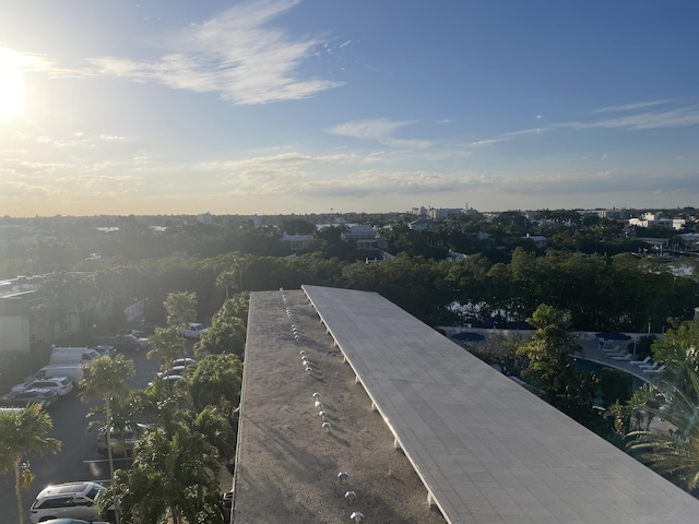 view of aerial view at dusk