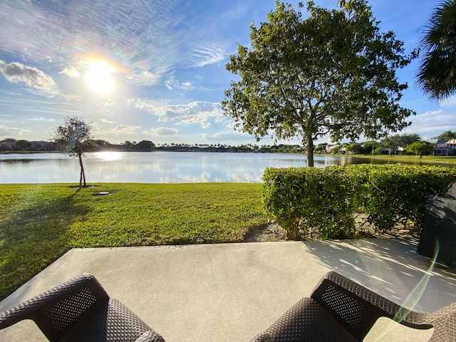 10586 Pelican Dr, Wellington, FL 33414 - view of patio featuring a water view