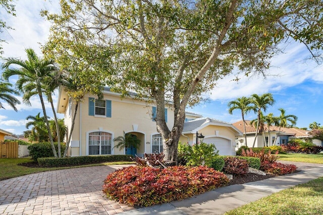 view of front of house featuring a garage