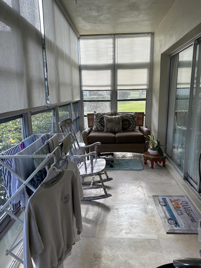 view of sunroom / solarium