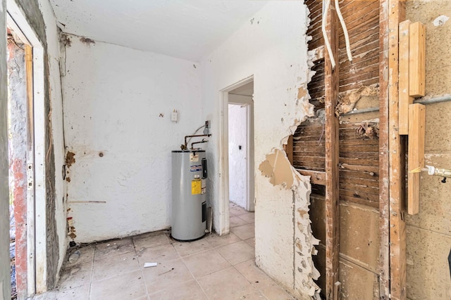 1839 NW 49th St, Miami, FL 33142 - utilities featuring water heater