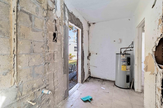 1839 NW 49th St, Miami, FL 33142 - utilities featuring water heater